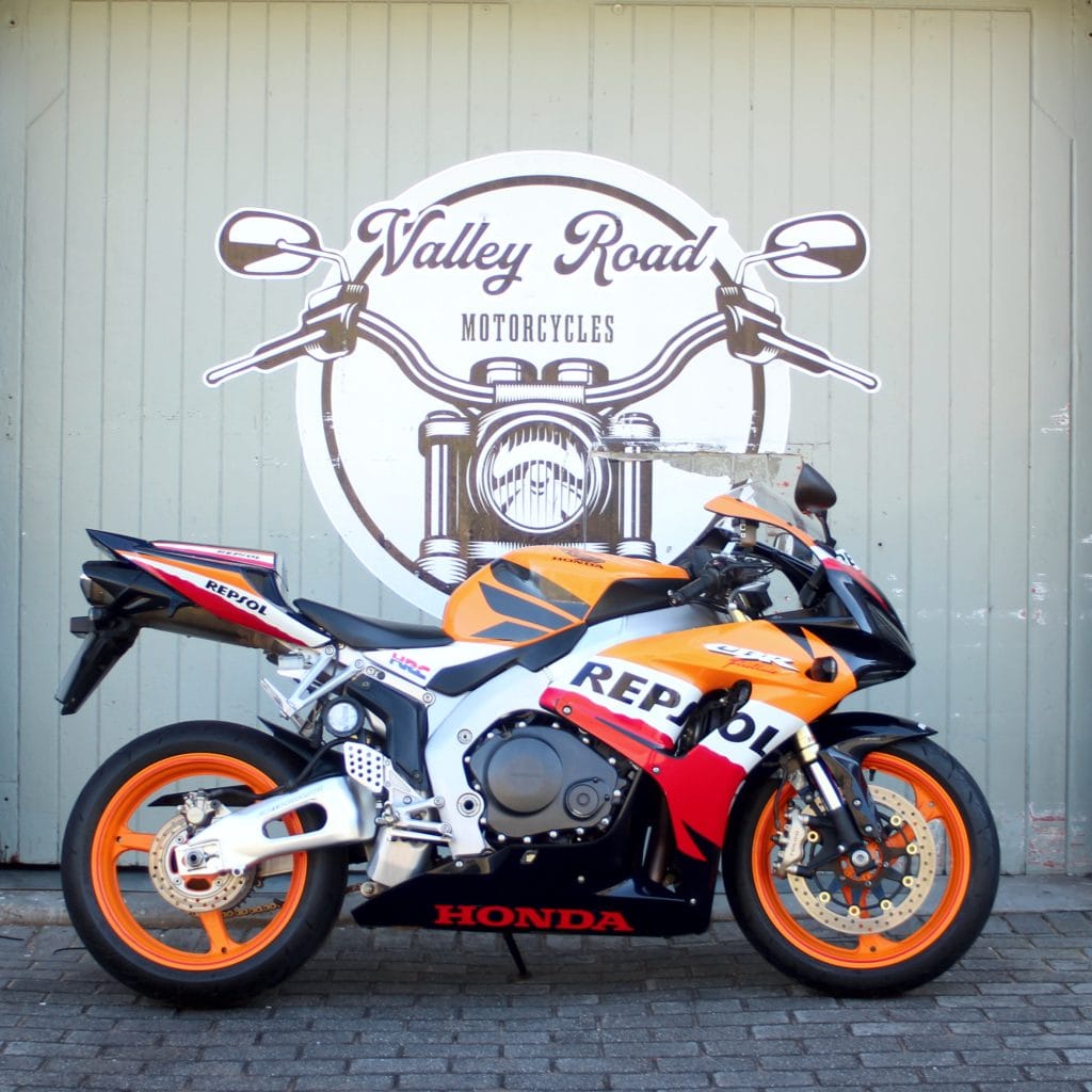 HONDA HRC CBR1000RR 2004〜2007 honda-cbr1000rr-2004-3.jpg